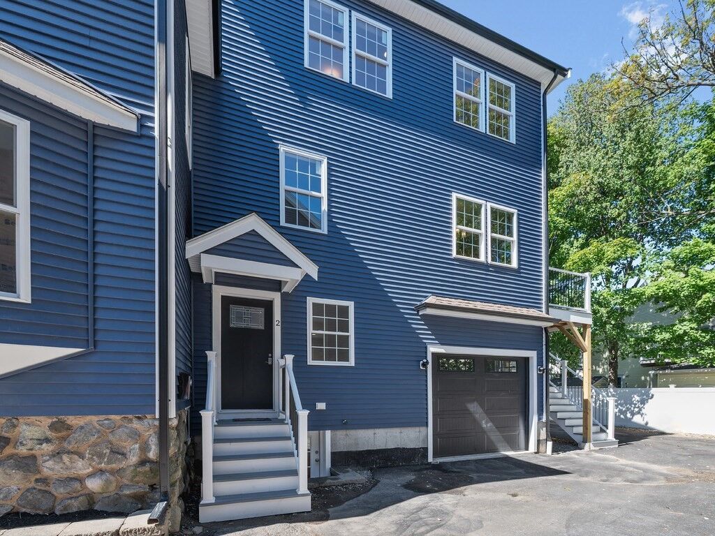 Property Photo:  26 Fuller Street 2  MA 02453 
