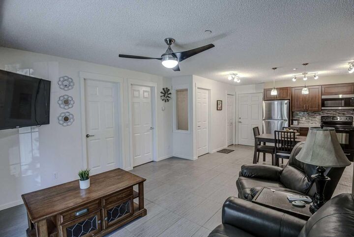 Property Photo:  279 Copperpond Common SE 2108  AB T2Z 0S4 
