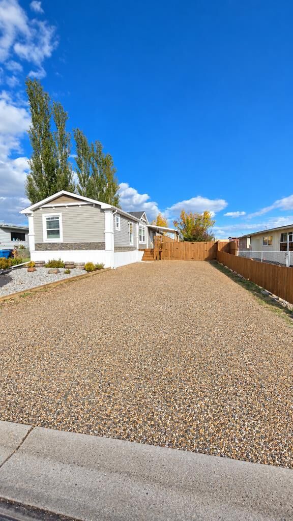 Property Photo:  940 Main Street  AB T0K 1M0 