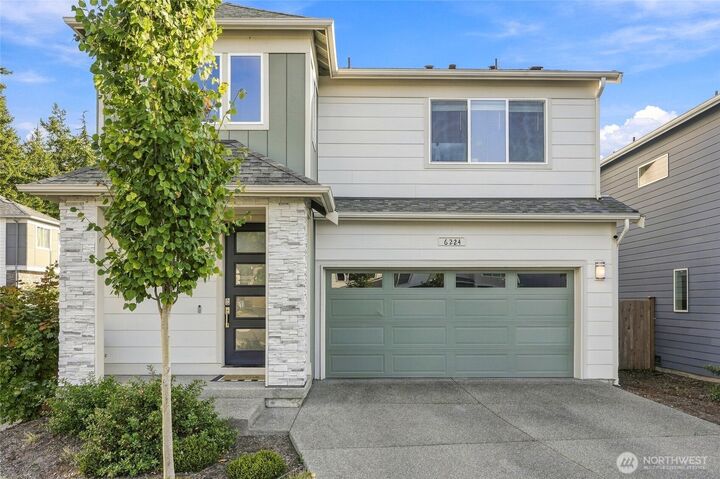 Property Photo:  6224  206th Place SW  WA 98036 