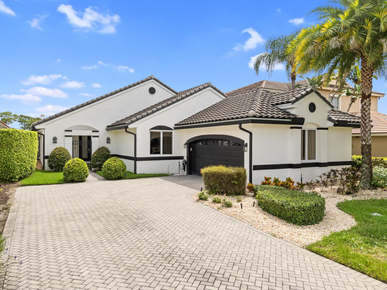 Property Photo:  8268 Bob O Link  FL 33412 