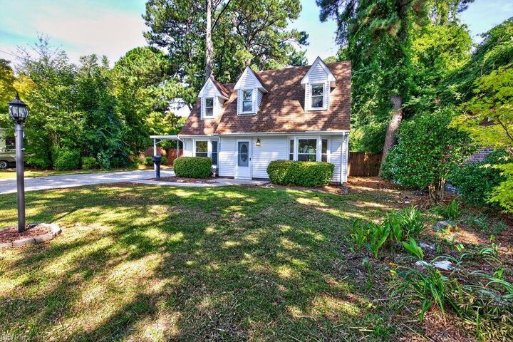 Property Photo: 3804 Caroline Ave VA 23701