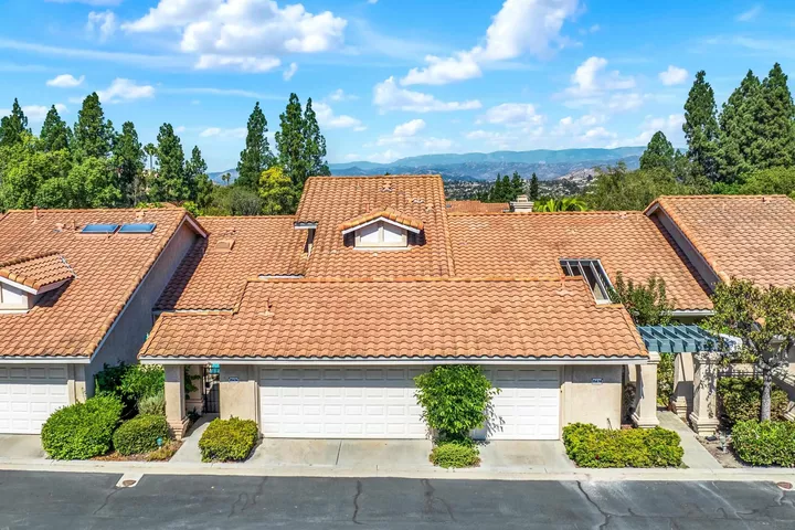 Property Photo: 15636 Via Calanova CA 92128