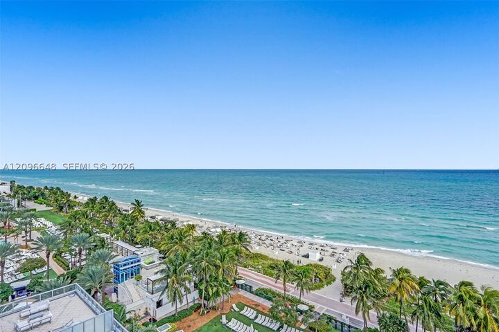 Property Photo:  4391 Collins Ave 913/914  FL 33140 