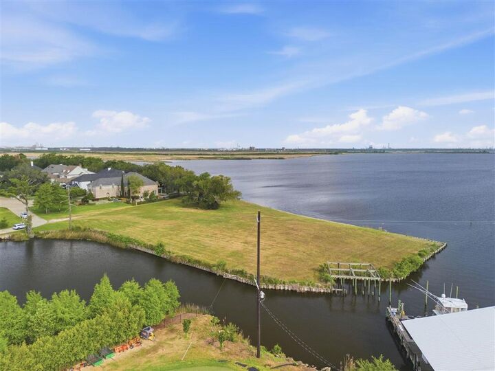 Property Photo:  4729 E Cypress Landing Drive E Lot 1  LA 70605-0000 