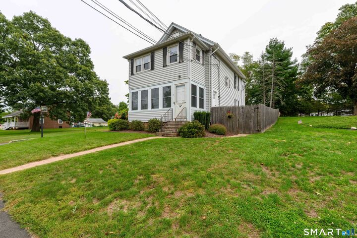 Property Photo:  61 Elm Street  CT 06473 