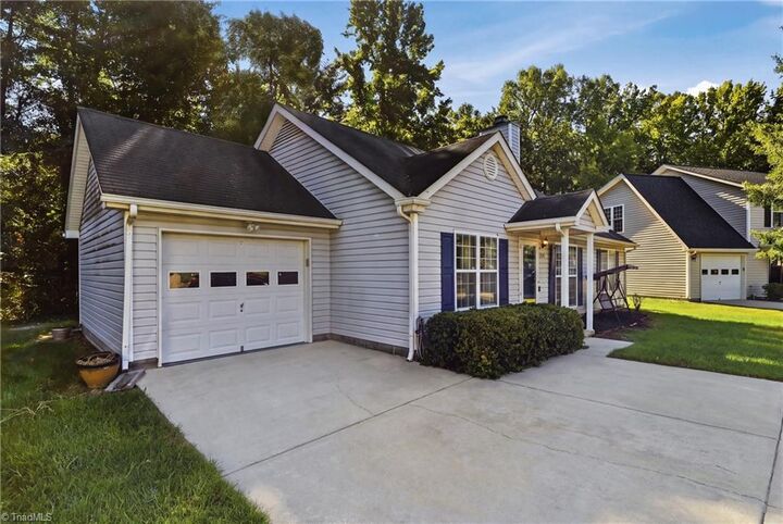 Property Photo: 4413 Bear Ridge Court NC 27406