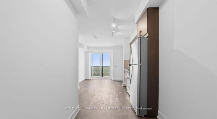 Property Photo:  2550 Simcoe Street N 2304  ON L1N 0R5 