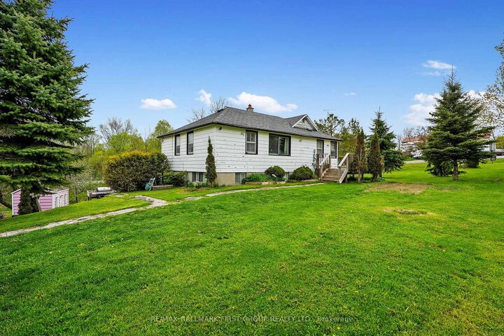 Property Photo:  19 Halstead Road  ON K0K 2X0 