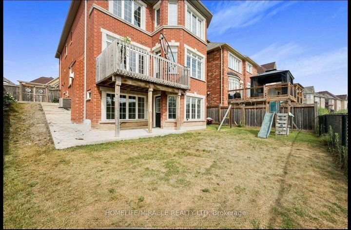 Property Photo:  18 Tysonville Circle Bsmt  ON L7A 4B5 