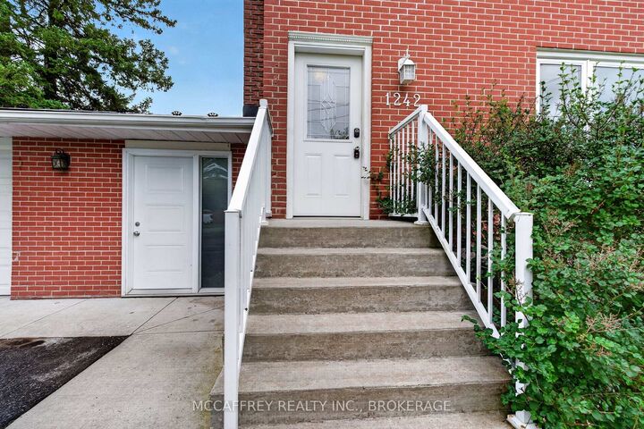 Property Photo:  1242 Leyton Avenue  ON K7P 2V6 