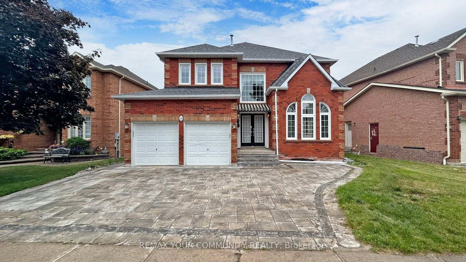 Property Photo:  20 Rolling Acres Drive  ON L1R 2A1 