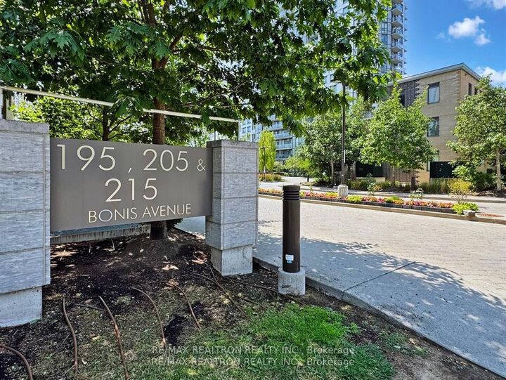 Property Photo:  195 Bonis Avenue 304  ON M1T 0A5 