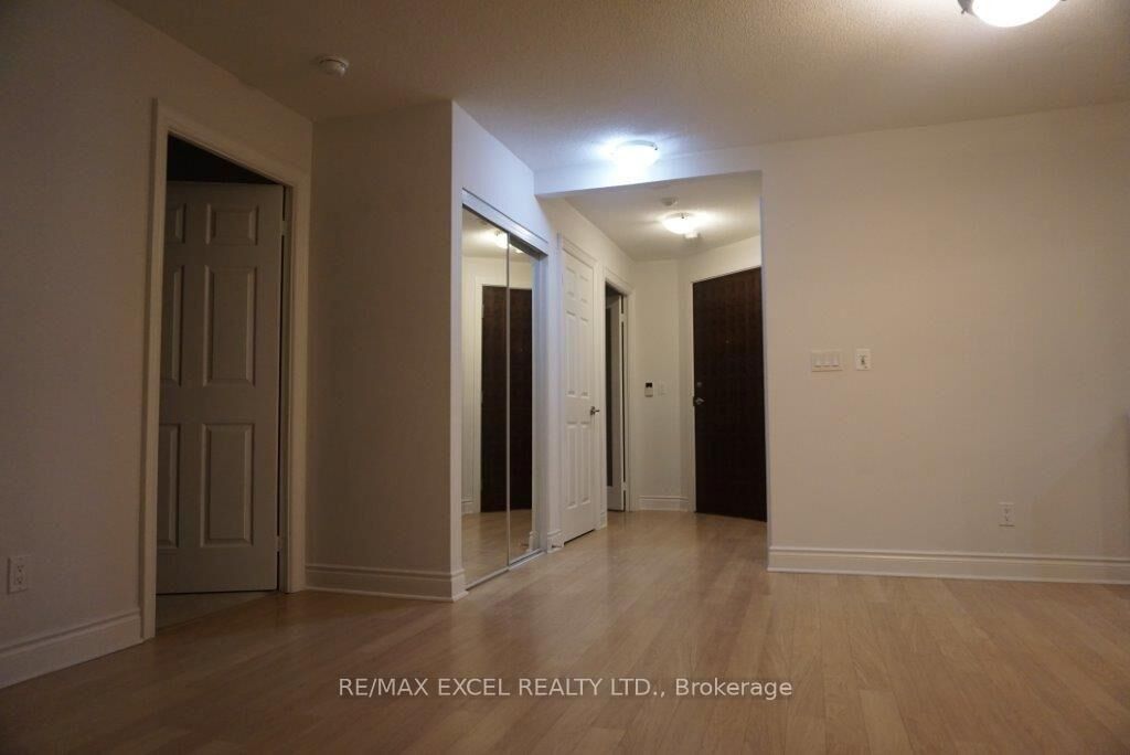 Property Photo:  23 Cox Boulevard 973  ON L3R 7Z9 