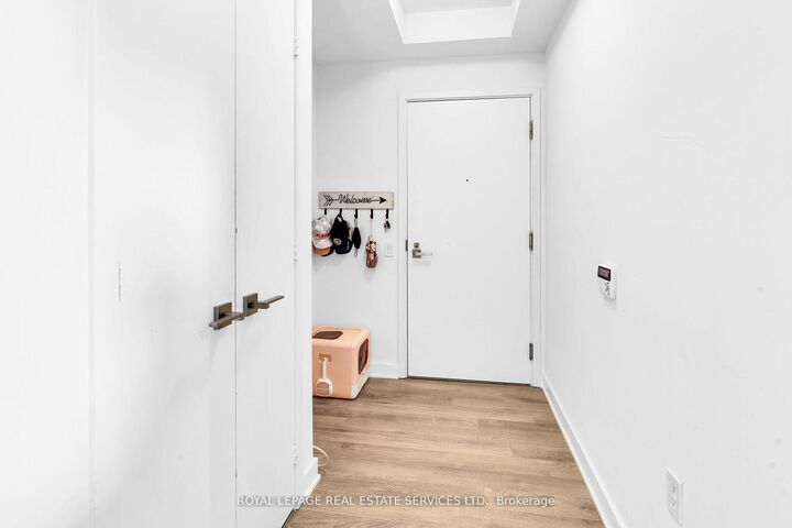 Property Photo:  50 Ordnance Street 2302  ON M6K 0C9 