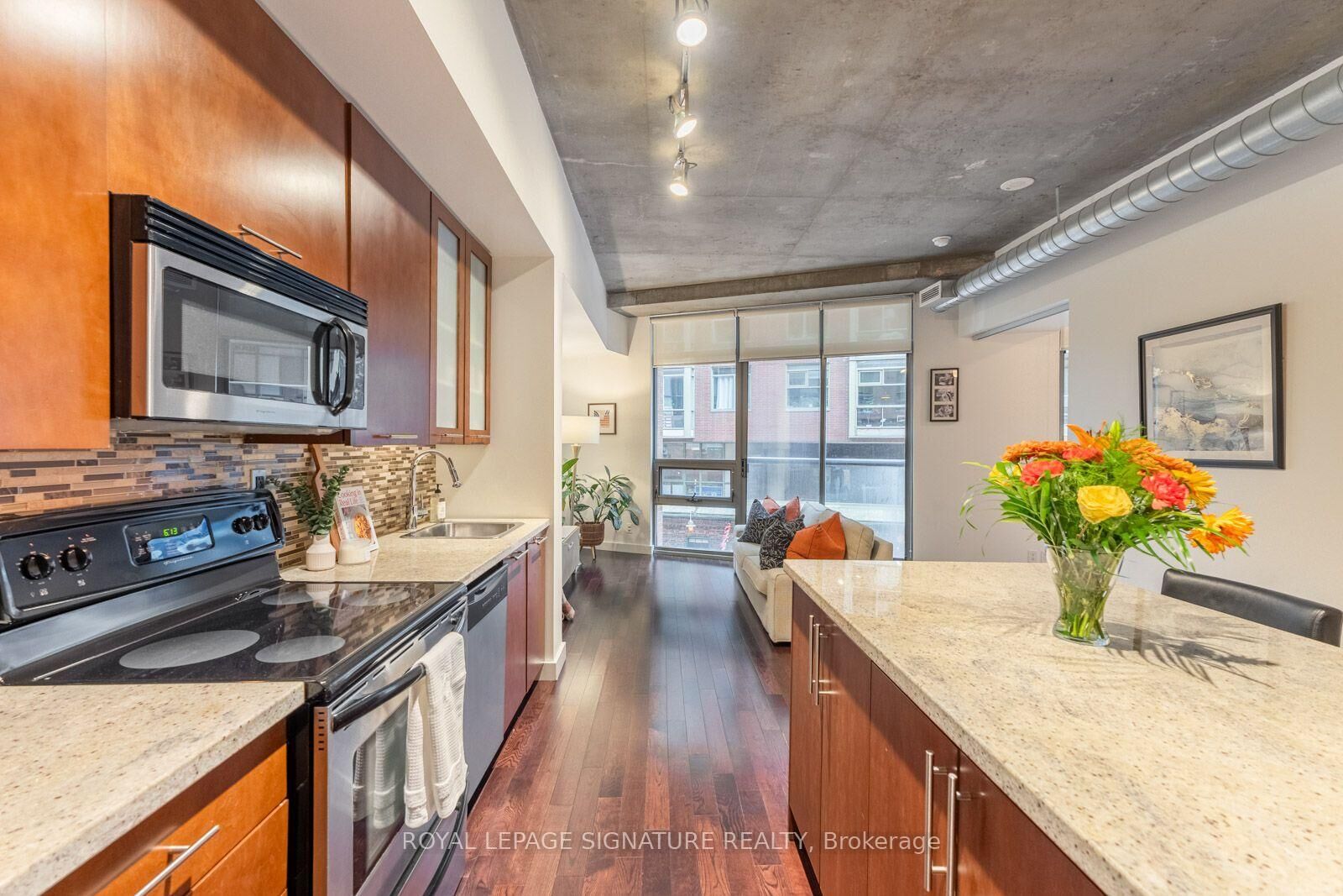 Property Photo:  33 Mill Street 210  ON M5A 3R3 