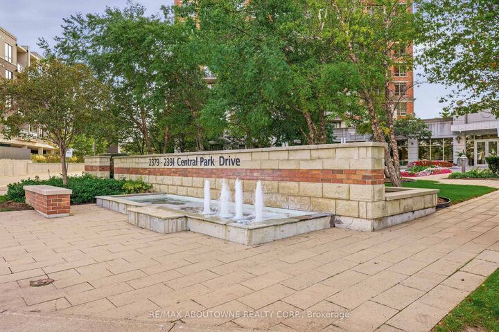 Property Photo:  2391 Central Park Drive 709  ON L6H 0E4 