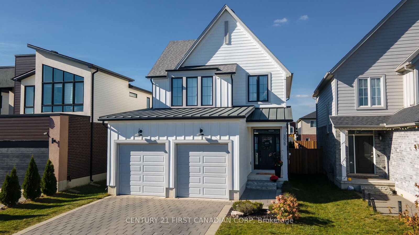 Property Photo: 3029 Heardcreek Trail ON N6G 2S7