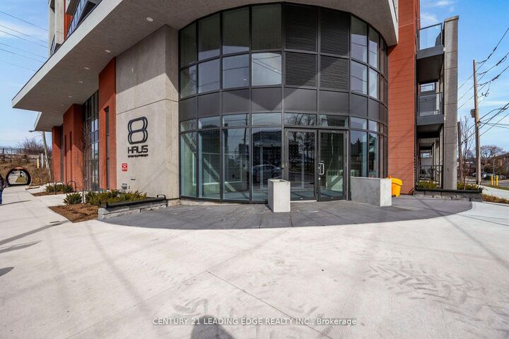 Property Photo:  2433 Dufferin Street 708  ON M6E 0B4 