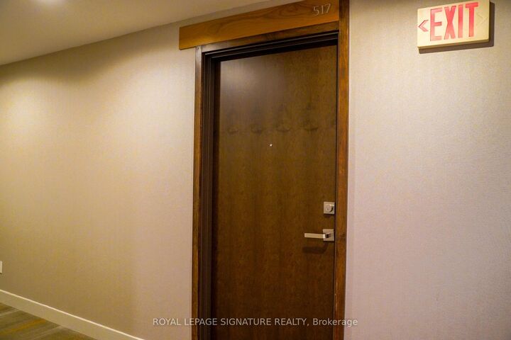 Property Photo:  1190 Dundas Street E 517  ON M4M 0C5 