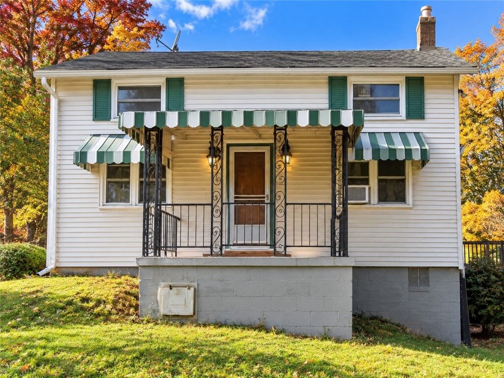 Property Photo:  385 White School Road  PA 15601 