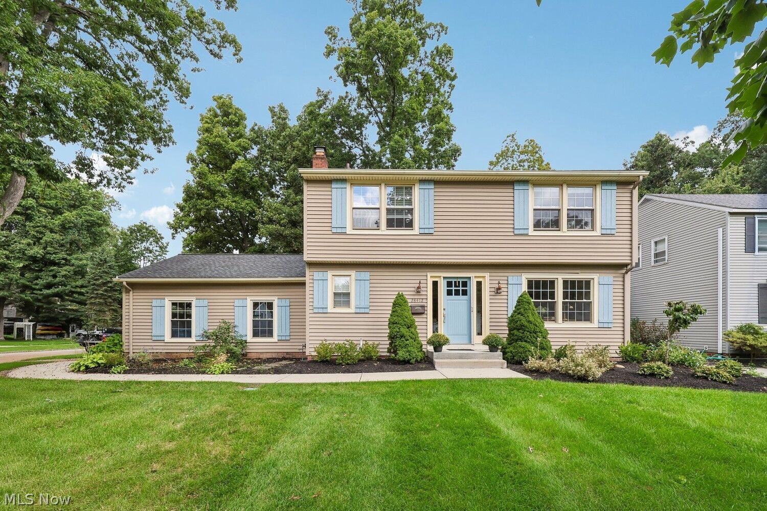Property Photo:  28412 Knickerbocker Road  OH 44140 