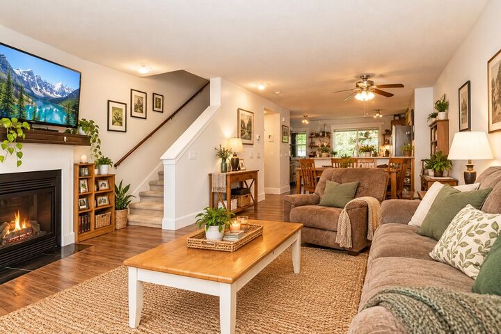Property Photo: 19250 65 Avenue 68 BC V4N 5R7