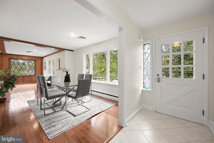 Property Photo:  39 Wellesley Circle  MD 20812 