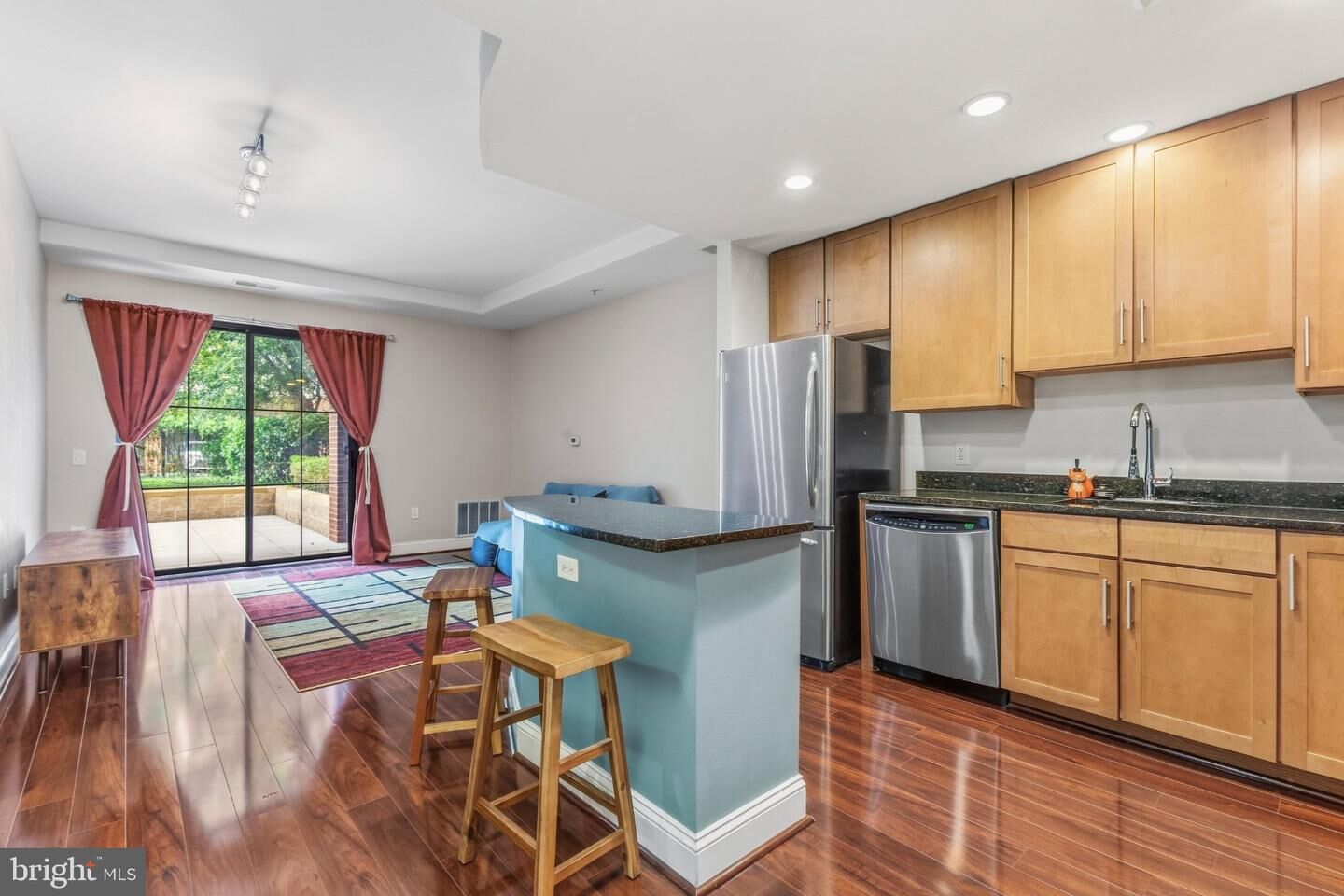 Property Photo:  1111 Oronoco 126  VA 22314 