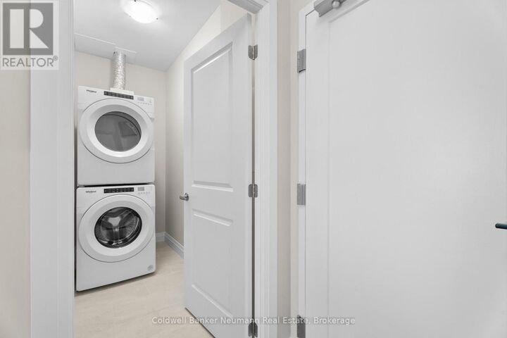 Property Photo:  1882 Gordon Street 508  ON N1L 0P6 