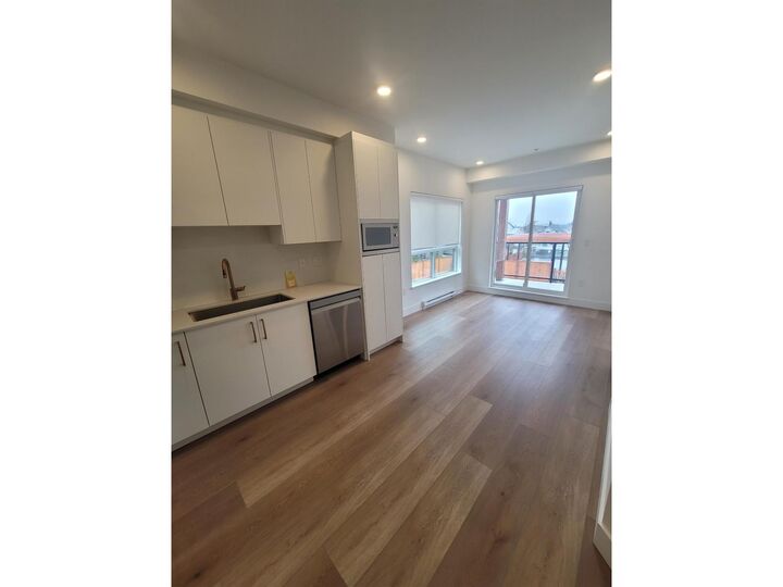 Property Photo: 20282 72B Avenue 214 BC V2Y 4J9