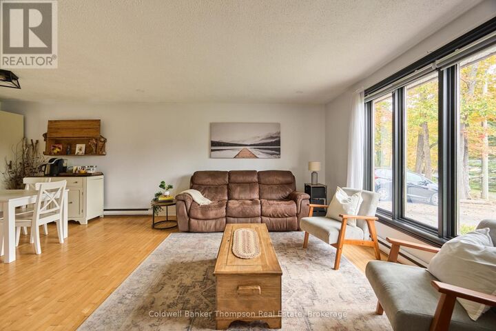 Property Photo: 59 Hubbel Crescent ON P1H 1S6