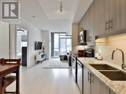 Property Photo:  68 Merton Street West 413  ON M4S 1A1 