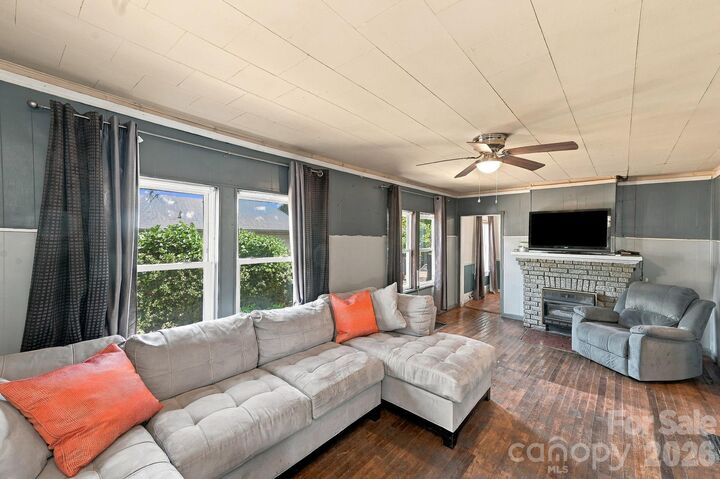 Property Photo:  194 Logan Avenue  NC 28806 