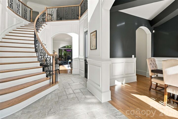 Property Photo: 7936 Park Road NC 28210