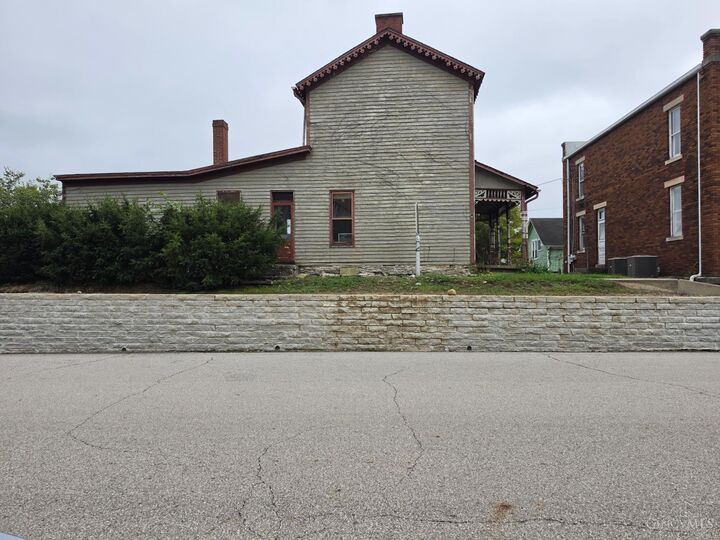 Property Photo: 214 E Tenth Street IN 47012