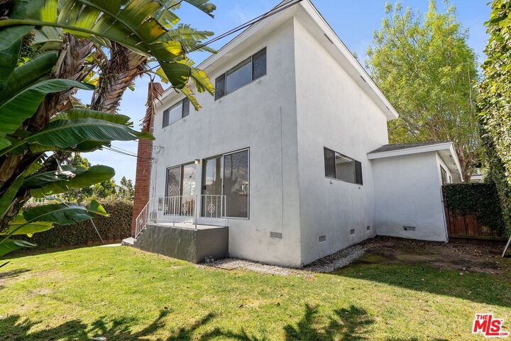Property Photo:  3514 Mountain View Ave  CA 90066 