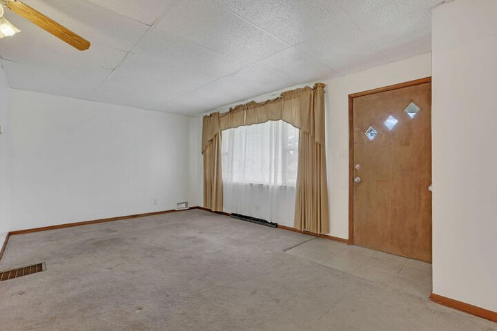 Property Photo: 204 2nd Street OH 43148
