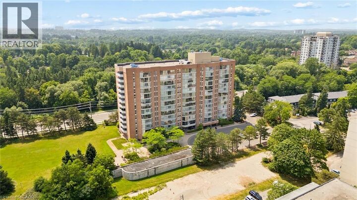 Property Photo:  265 Westcourt Place Ph9  ON N2L 6E4 