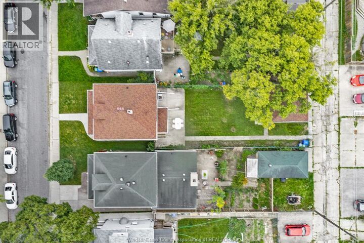 Property Photo:  877 Pierre Avenue  ON N9A 2K6 