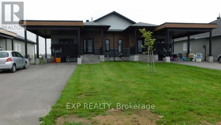 Property Photo:  49 - 55 Adam Street  ON K0A 3C0 