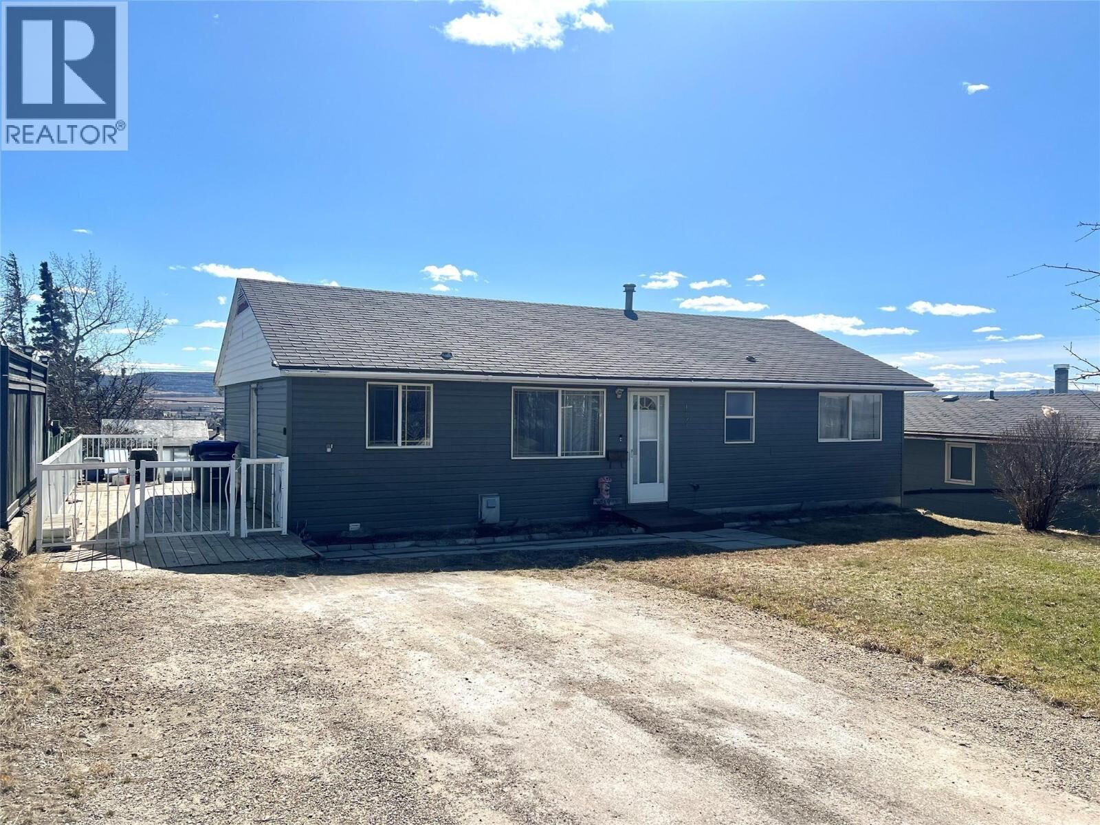 Property Photo:  1621 95 Avenue  BC V1G 1K2 