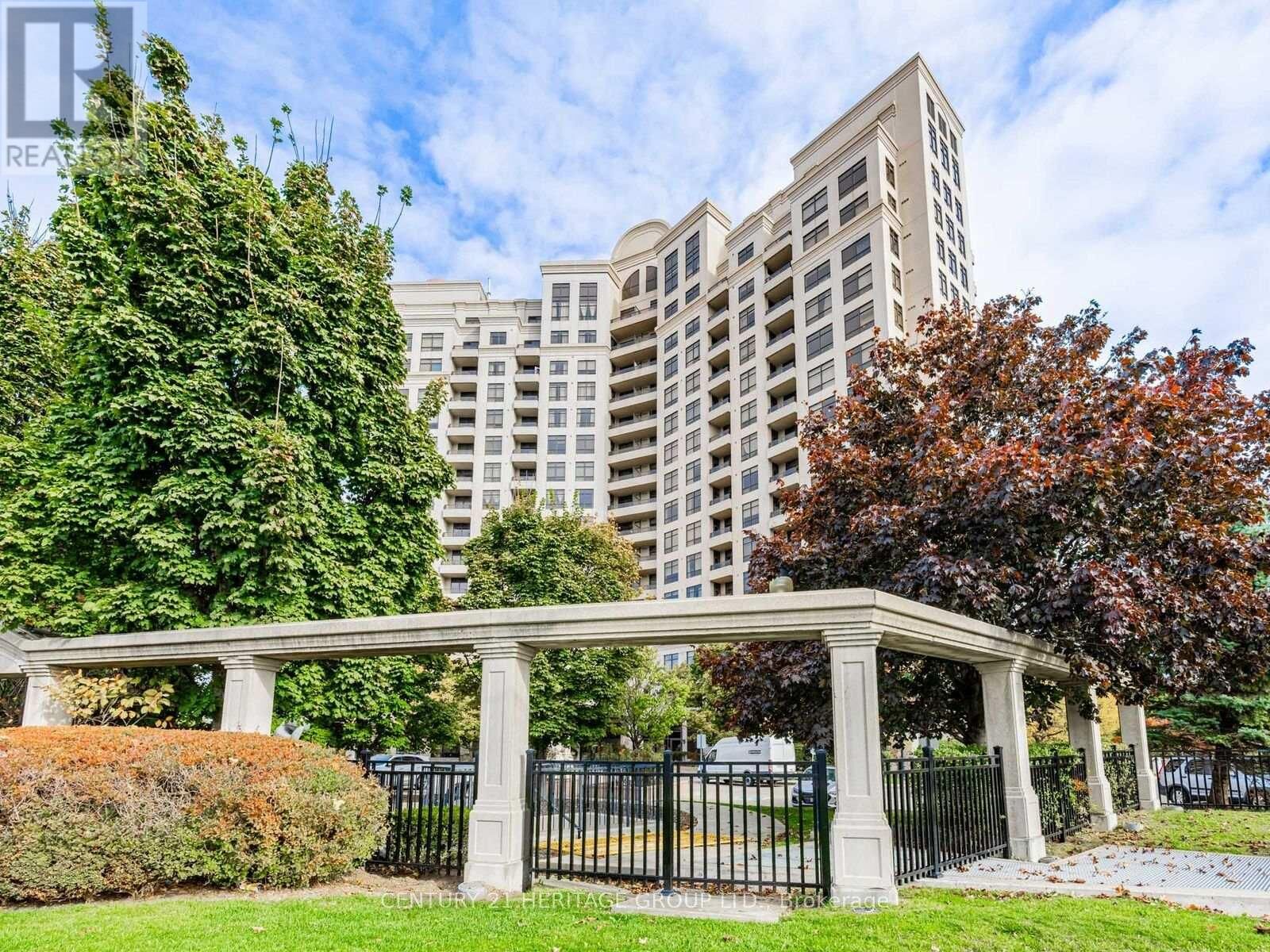 Property Photo: 9225 Jane Street 1611 ON L6A 0J7