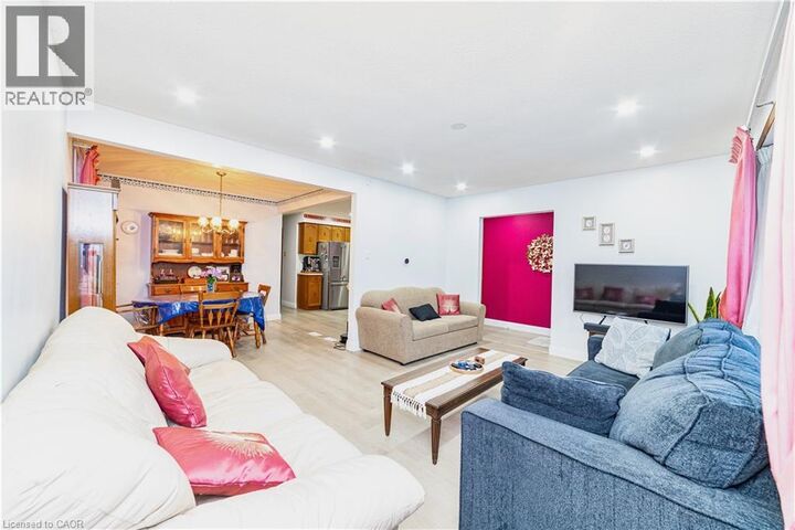 Property Photo:  41 Tuerr Drive  ON N2E 2L9 