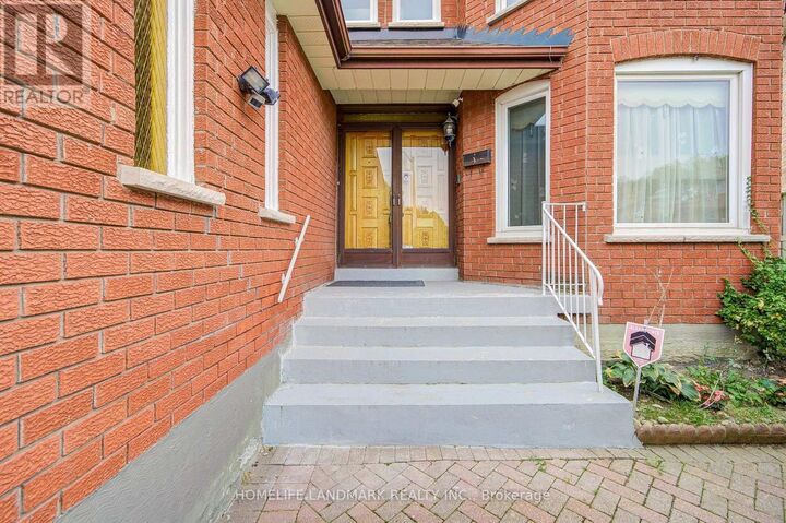 Property Photo:  48 Purcell Square  ON M1V 3Y3 