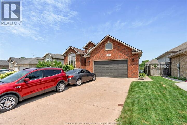 Property Photo:  80 Whelan Drive Main Unit  ON N9V 4B6 