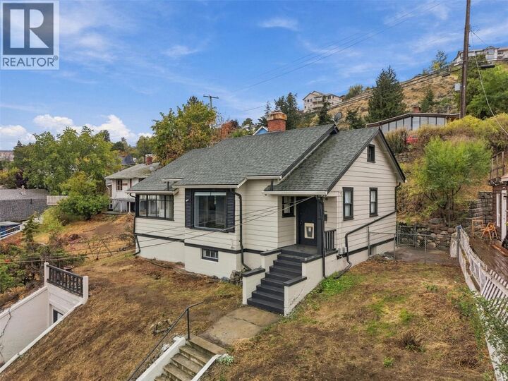 Property Photo:  275 Seymour  W Street  BC V2C 2E7 