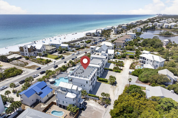 Property Photo: 37 W Seahorse Circle FL 32459