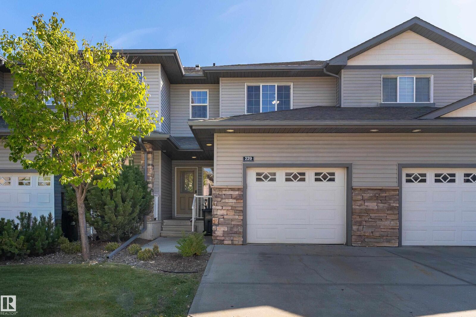 Property Photo: 41 Summerwood Boulevard 229 AB T8H 0C8
