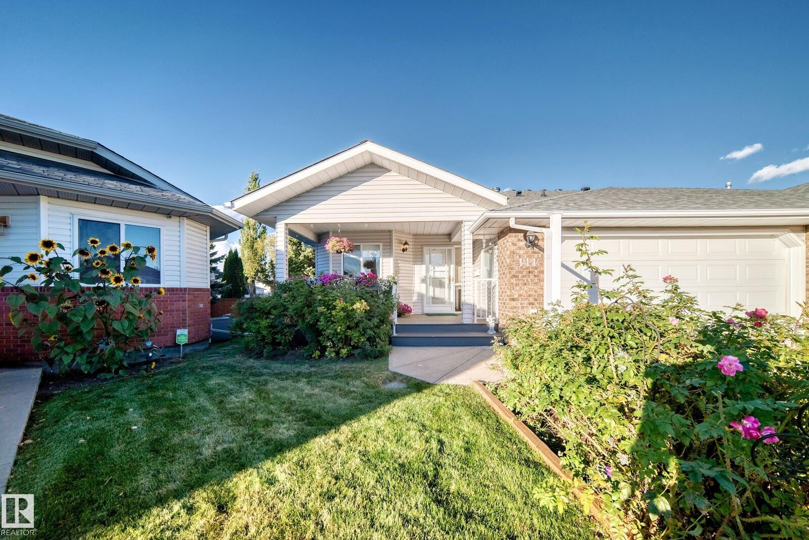 Property Photo:  111 Lakeside Place  AB T9E 6P3 